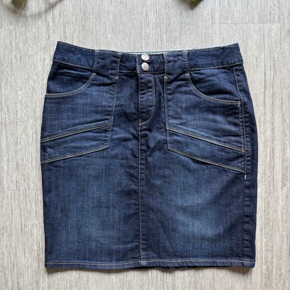 Tommy Jeans Dark Wash Denim Mini Skirt Size 6 Flap Pockets Y2K Stretch Fit 32W - Picture 1 of 7